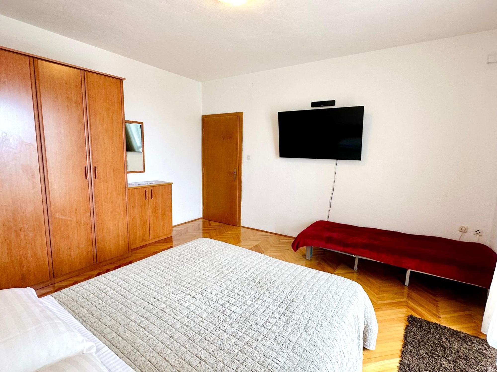 Spacious Family Apartment Near The Beach Makarska Ngoại thất bức ảnh
