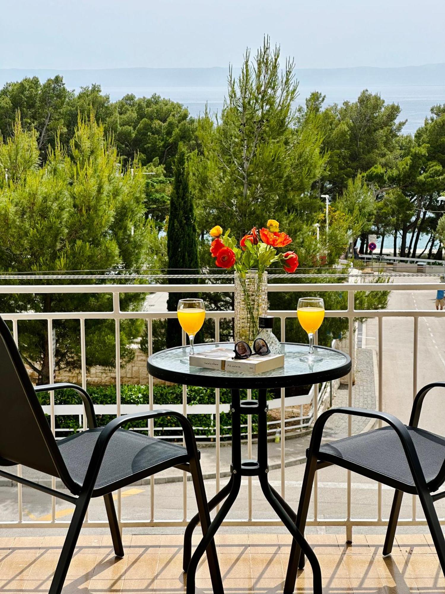 Spacious Family Apartment Near The Beach Makarska Ngoại thất bức ảnh