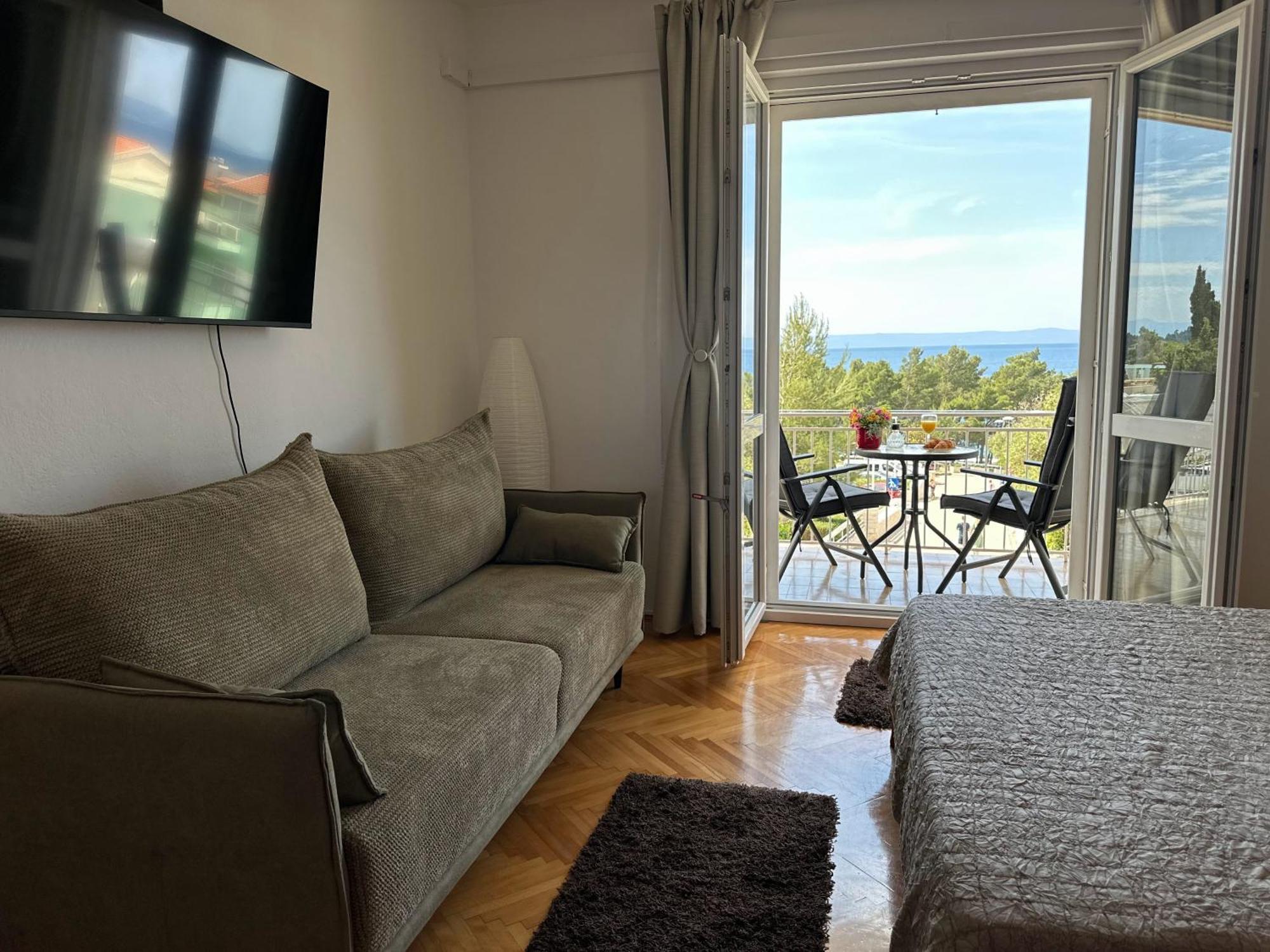 Spacious Family Apartment Near The Beach Makarska Ngoại thất bức ảnh